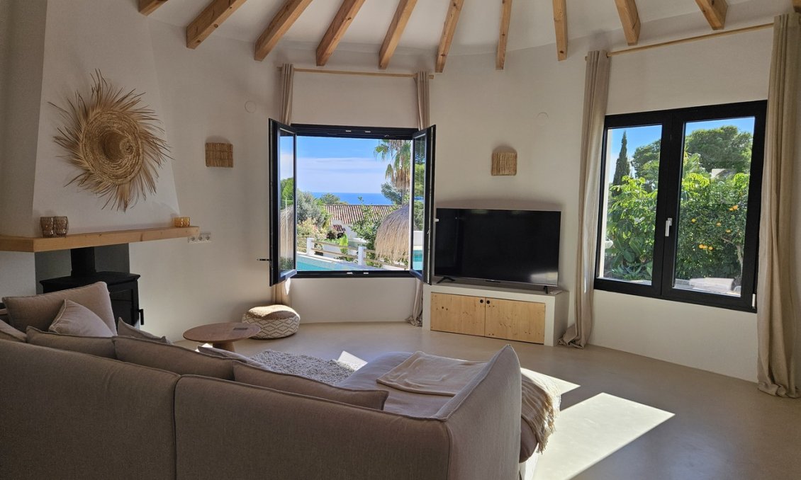 Resale - Villa -
Jávea - Costa Blanca