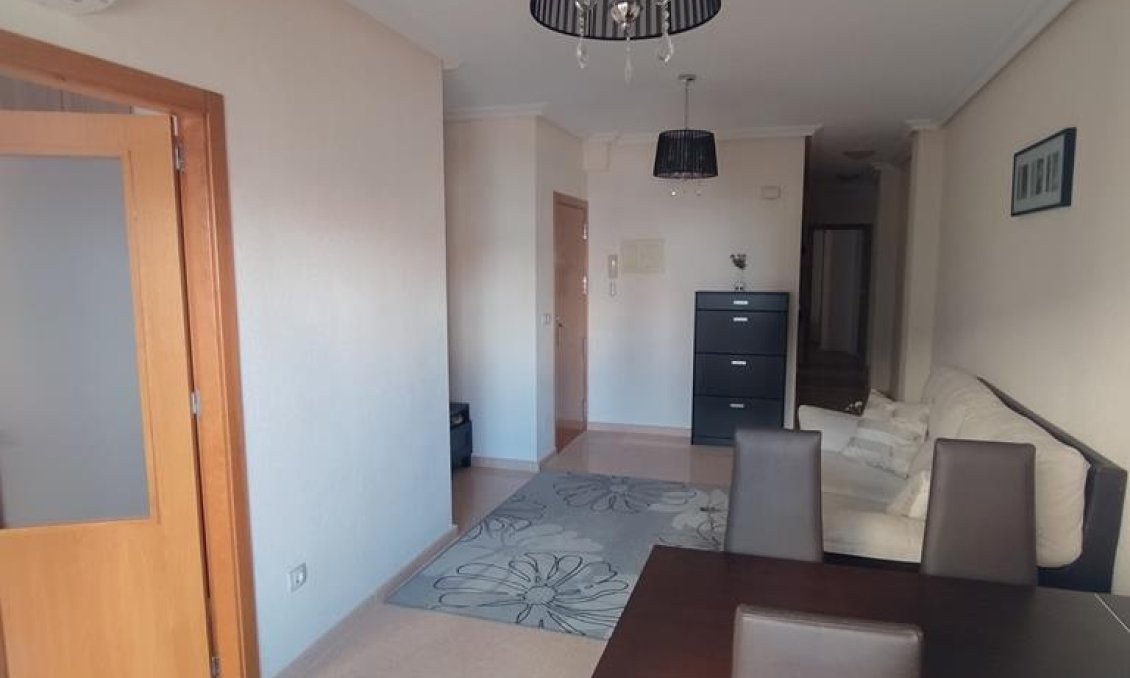 Wiederverkauf - Wohnung -
Torrevieja - CENTRO CASCO URBANO