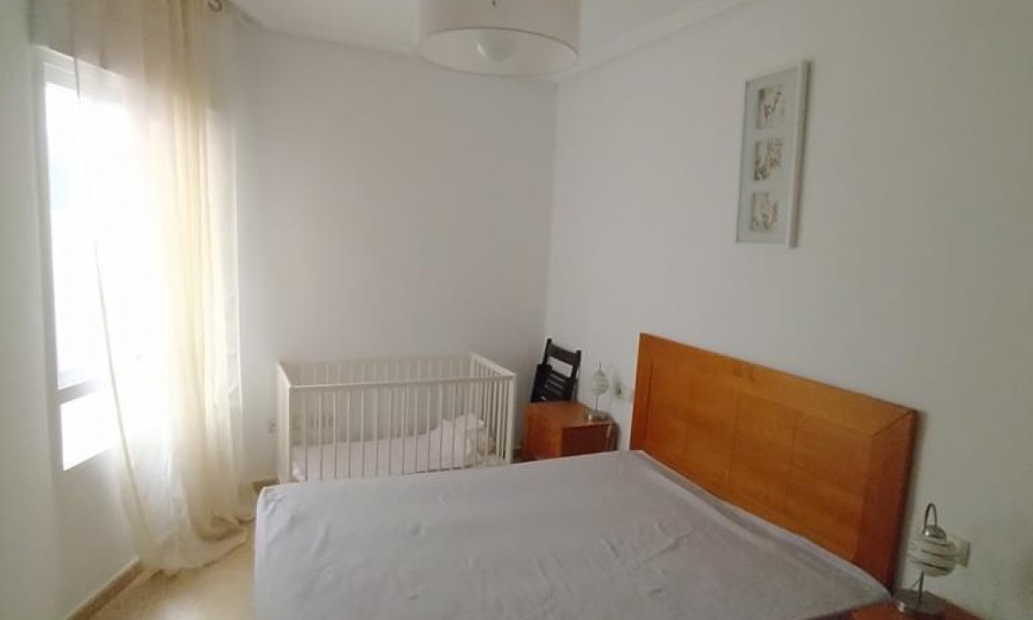 Wiederverkauf - Wohnung -
Torrevieja - CENTRO CASCO URBANO