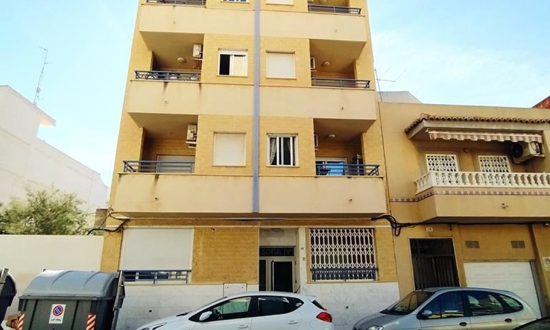 Wiederverkauf - Wohnung -
Torrevieja - CENTRO CASCO URBANO
