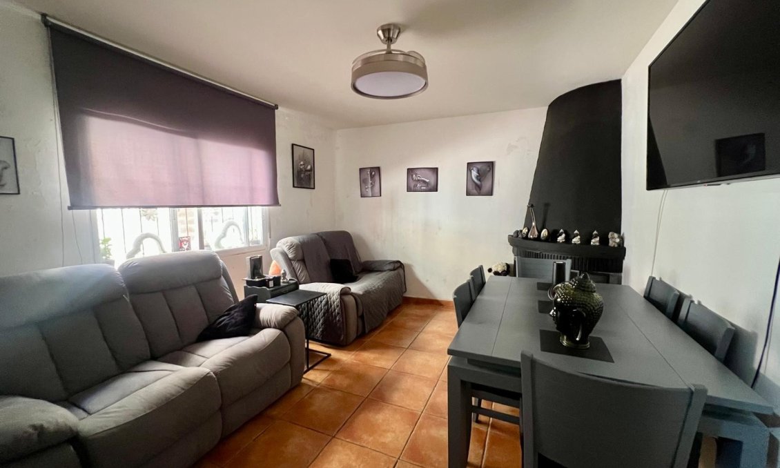 Revente - Town House -
Agost - Inland