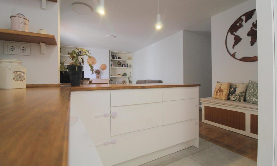 Használt Ingatlanok - Apartman -
Torrevieja - Costa Blanca