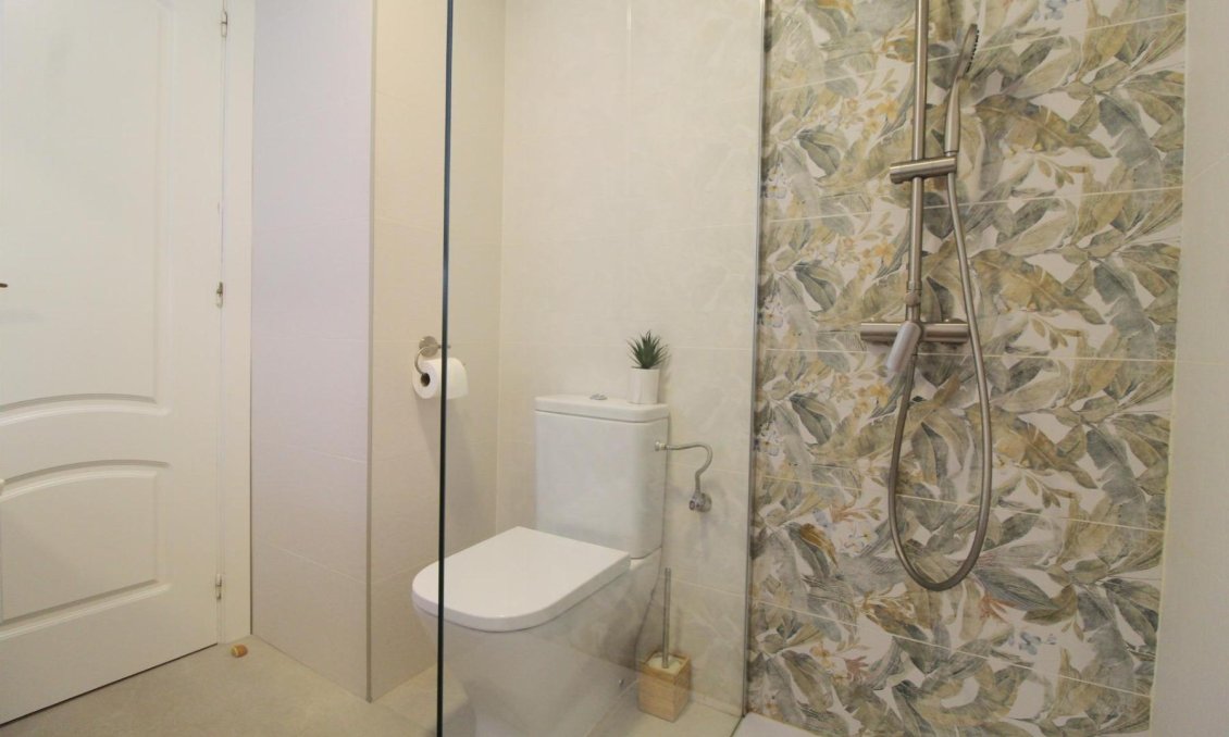 Használt Ingatlanok - Apartman -
Torrevieja - Costa Blanca