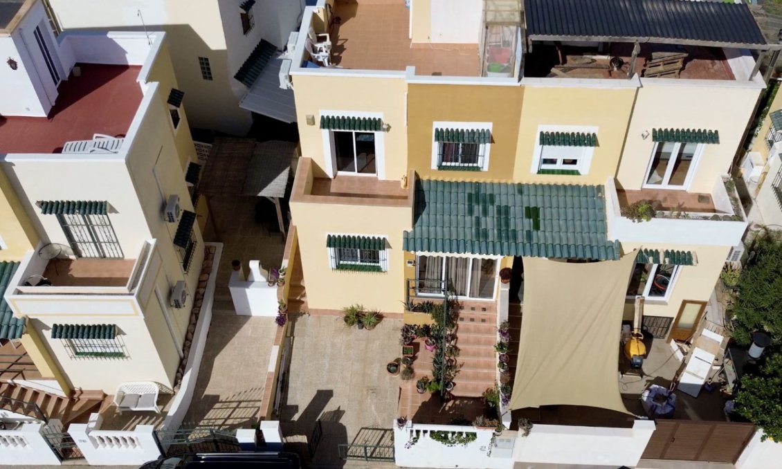 Resale - Town House -
Orihuela Costa - Costa Blanca
