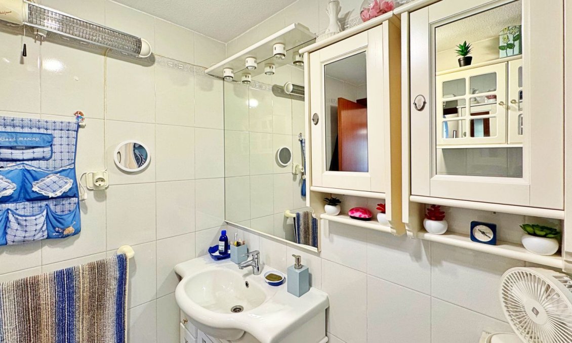 Revente - Appartement -
Torrevieja - Costa Blanca