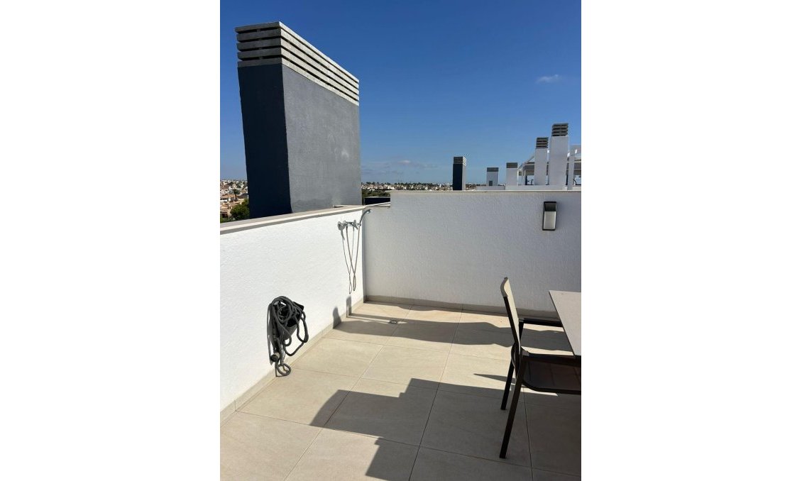 Resale - Penthouse -
Orihuela Costa - Playa Flamenca