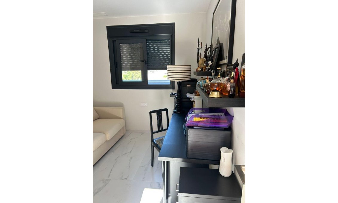 Resale - Penthouse -
Orihuela Costa - Playa Flamenca