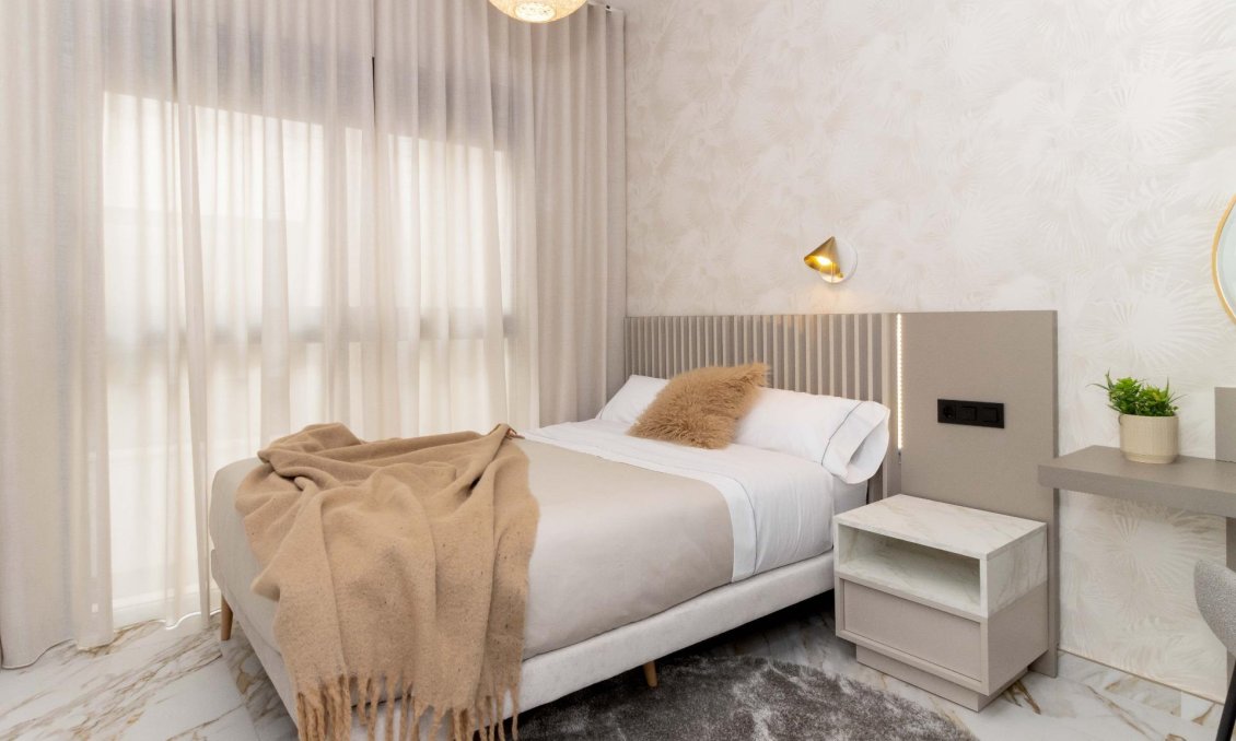 Resale - Penthouse -
Guardamar del Segura - Pueblo