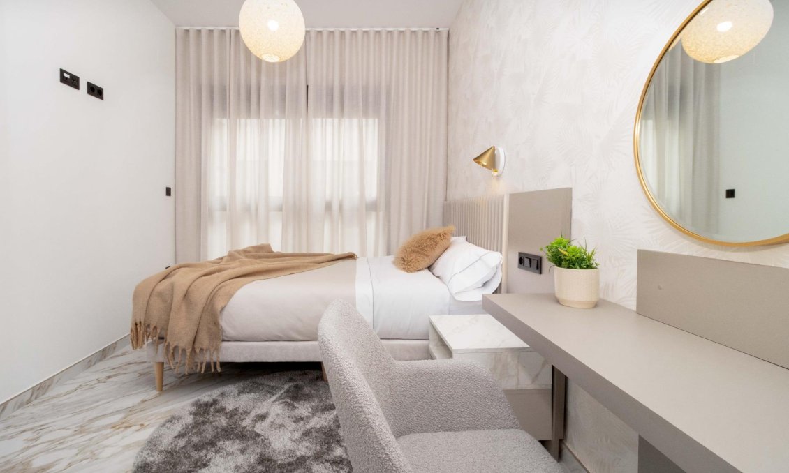 Resale - Penthouse -
Guardamar del Segura - Pueblo