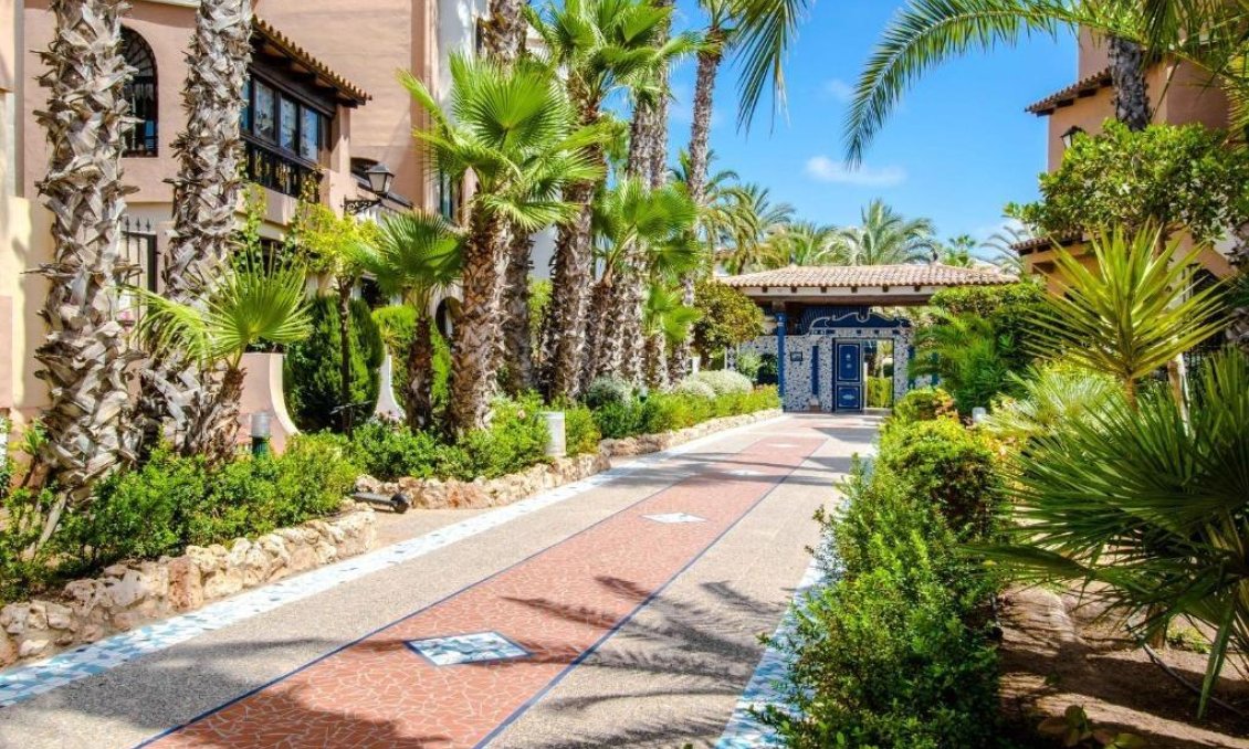 Resale - Penthouse -
Torrevieja - Los Frutales