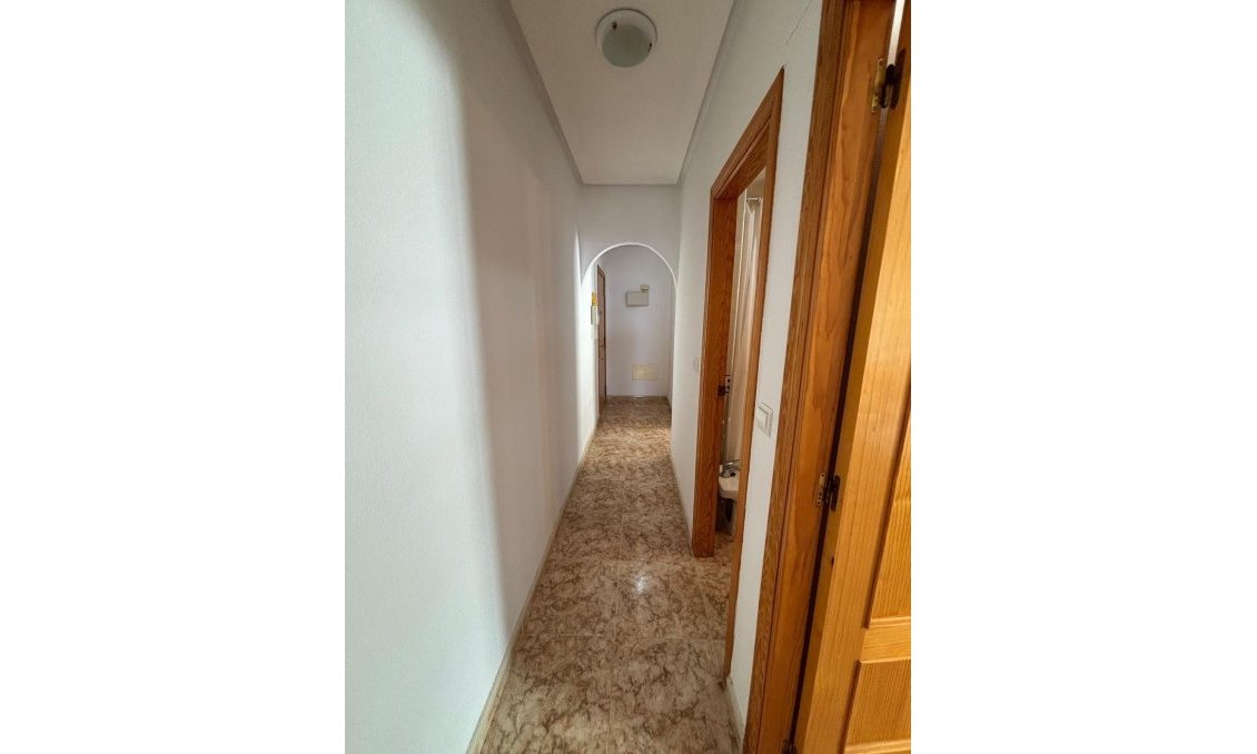 Revente - Appartement -
Torrevieja - Playa del Cura