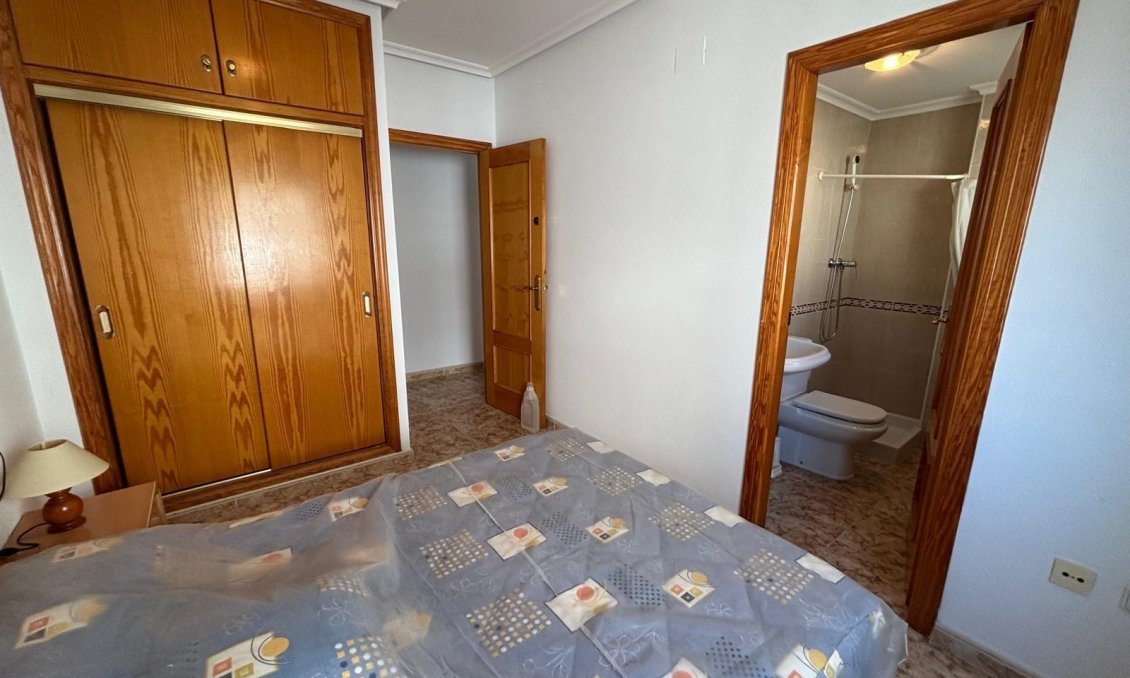 Revente - Appartement -
Torrevieja - Playa del Cura