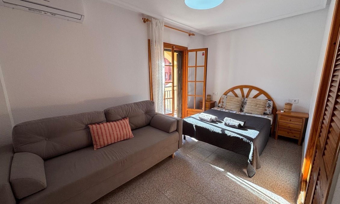 Resale - Apartment -
Torrevieja - Los Frutales