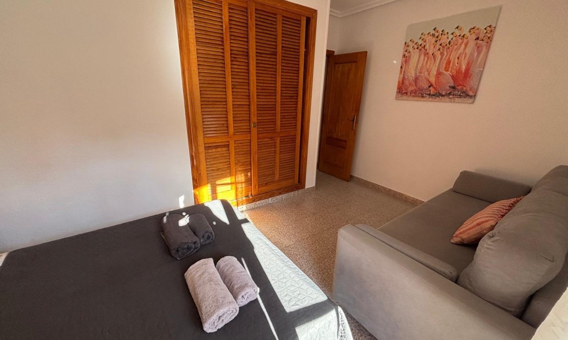 Resale - Apartment -
Torrevieja - Los Frutales