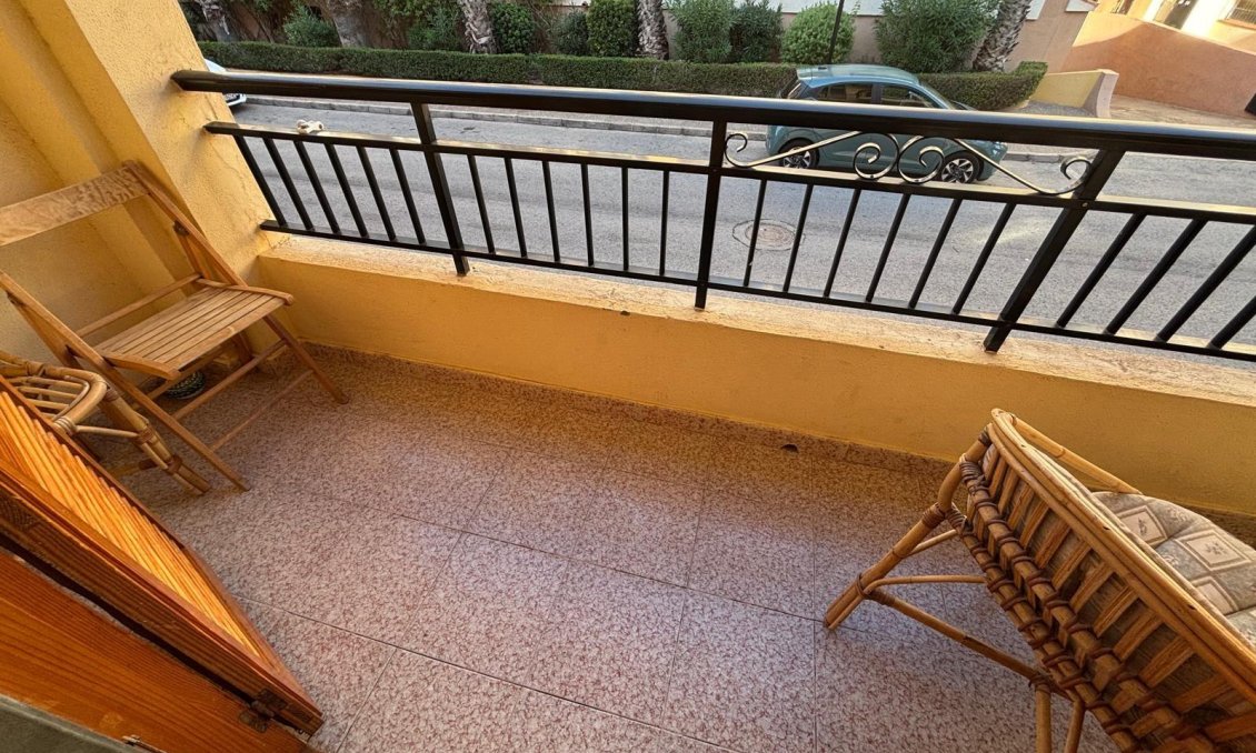 Resale - Apartment -
Torrevieja - Los Frutales