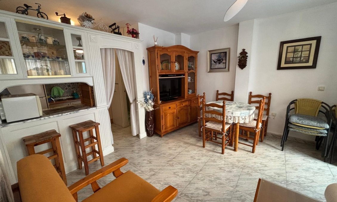 Wiederverkauf - Semi Detached -
Torrevieja - Carrefour