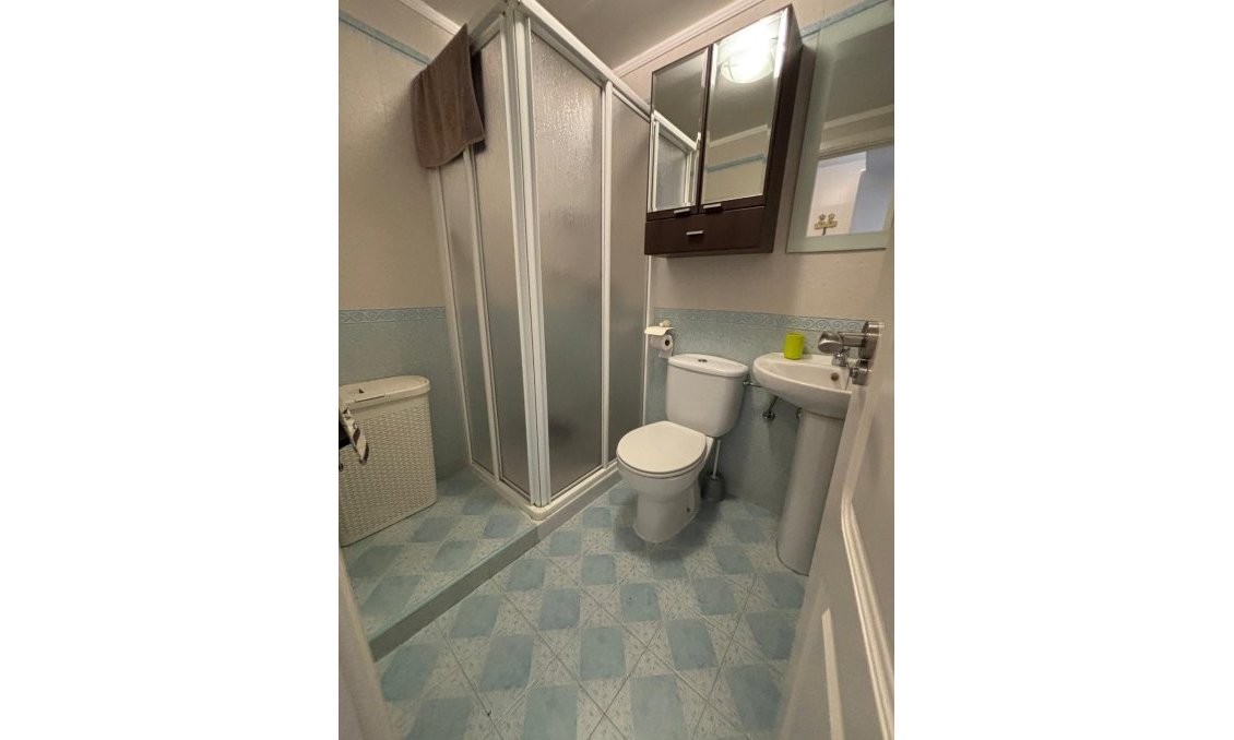 Wiederverkauf - Semi Detached -
Torrevieja - Carrefour