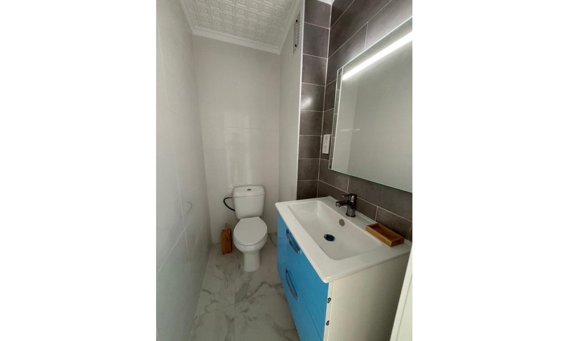 Resale - Penthouse -
Torrevieja - Acequion