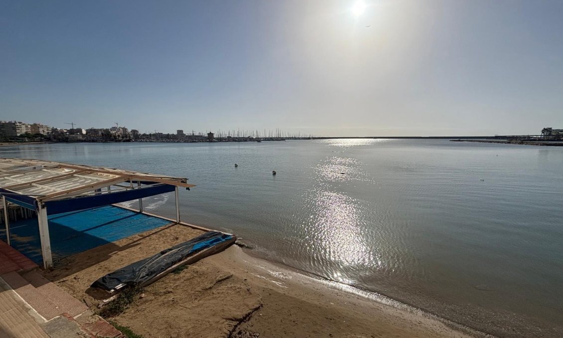 Resale - Penthouse -
Torrevieja - Acequion