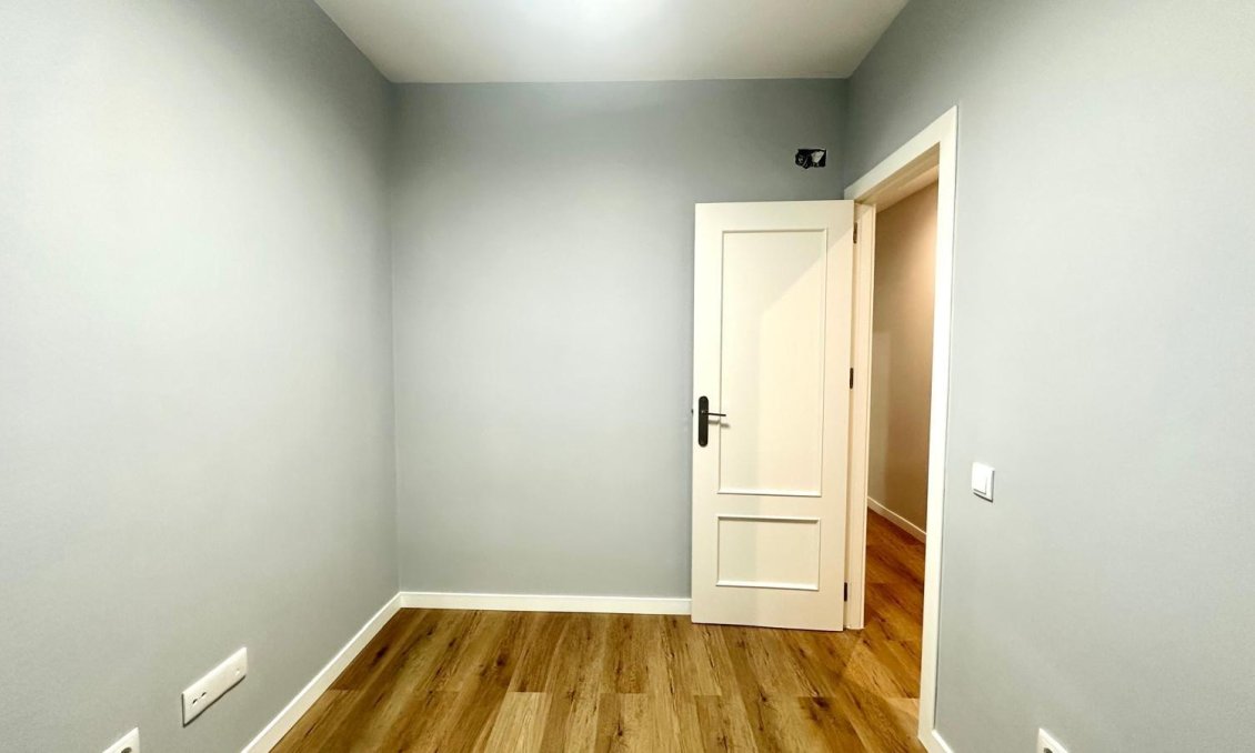 Wiederverkauf - Wohnung -
Torrevieja - La Mata Pueblo