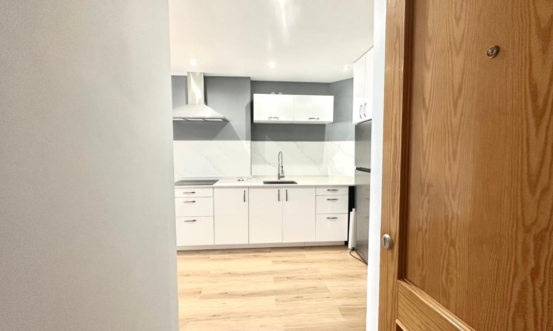 Wiederverkauf - Wohnung -
Torrevieja - La Mata Pueblo