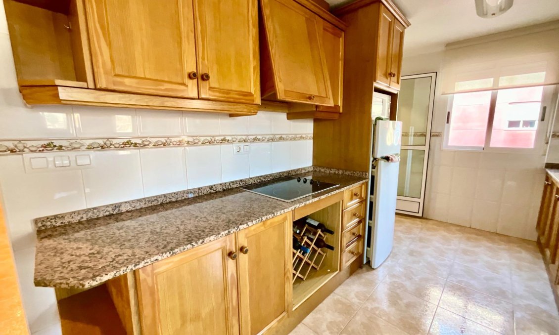 Resale - Apartment -
Torrevieja - PARQUE DE LAS NACIONES