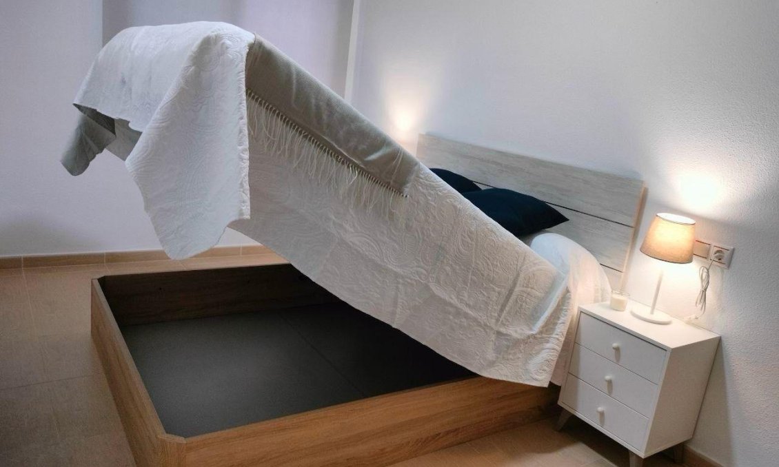 Resale - Apartment -
Torrevieja - Playa de los Locos