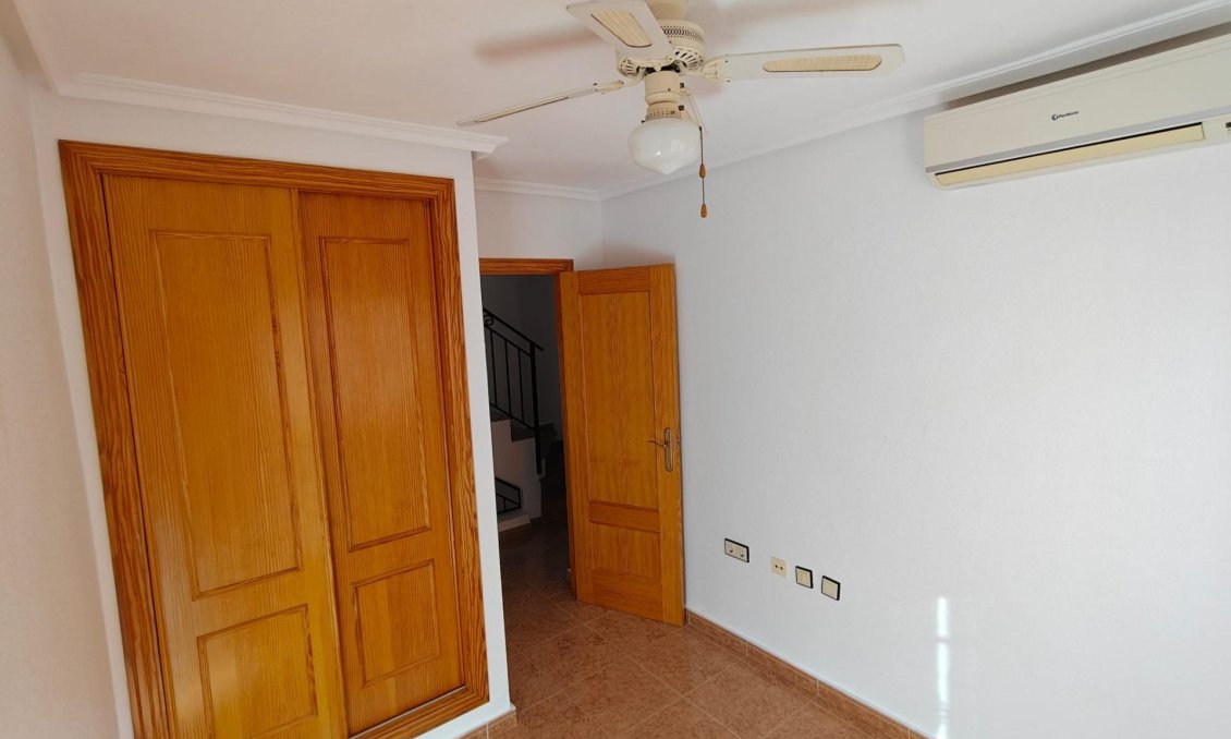 Wiederverkauf - Duplex -
Los Montesinos - Costa Blanca Sur