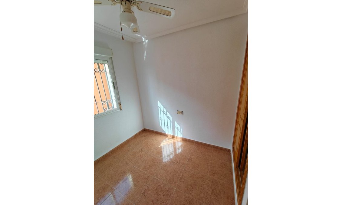 Wiederverkauf - Duplex -
Los Montesinos - Costa Blanca Sur