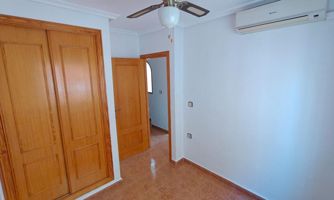 Wiederverkauf - Duplex -
Los Montesinos - Costa Blanca Sur