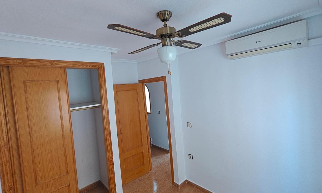 Wiederverkauf - Duplex -
Los Montesinos - Costa Blanca Sur