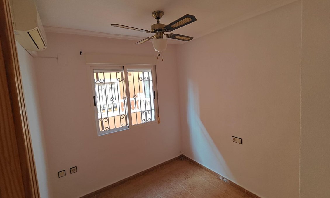 Wiederverkauf - Duplex -
Los Montesinos - Costa Blanca Sur