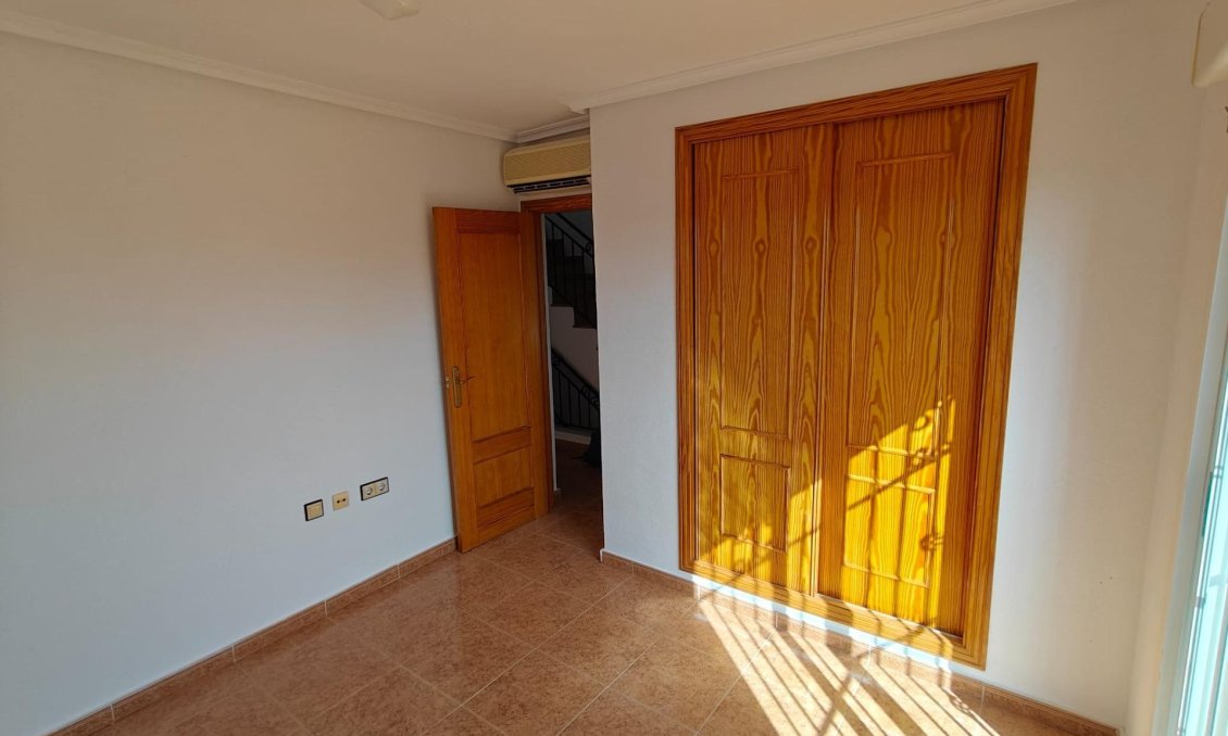 Wiederverkauf - Duplex -
Los Montesinos - Costa Blanca Sur