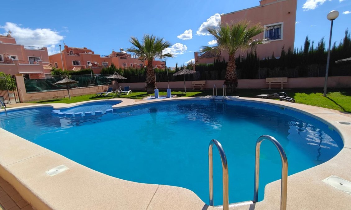 Wiederverkauf - Duplex -
Los Montesinos - Costa Blanca Sur
