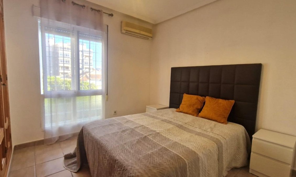 Wiederverkauf - Town House -
Torrevieja - Torreblanca