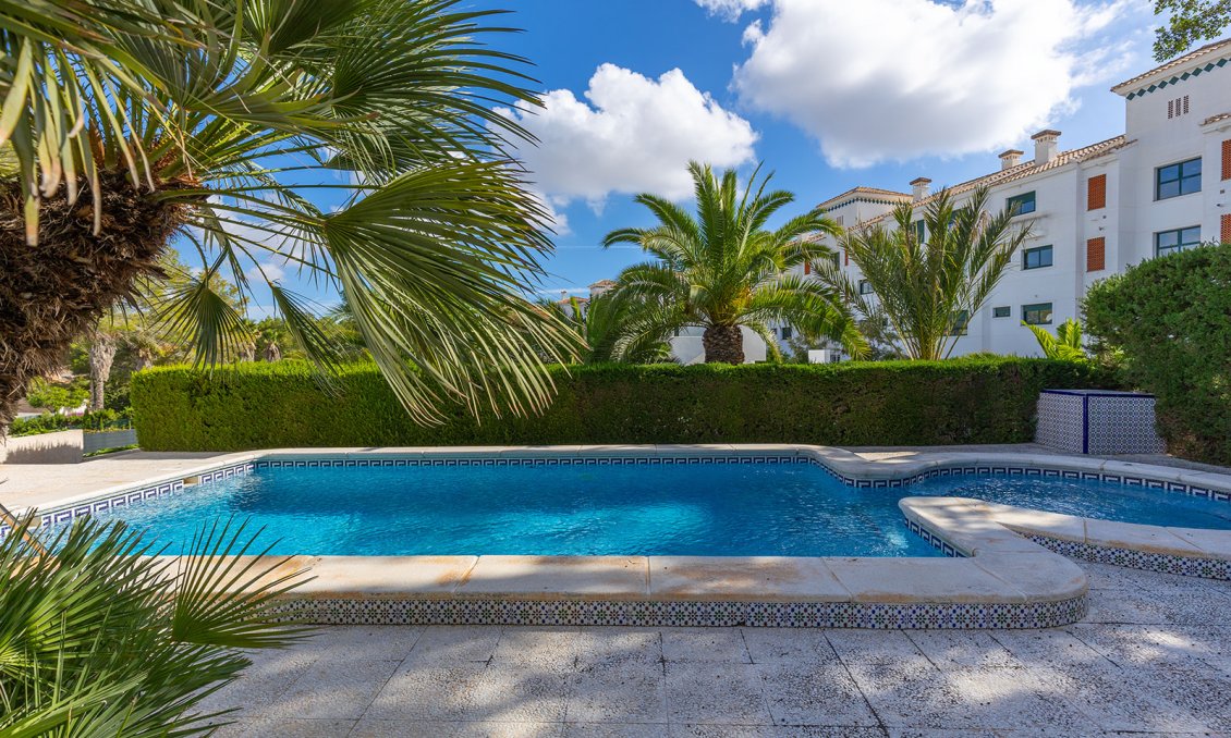 Revente - Villa -
Orihuela Costa - Costa Blanca