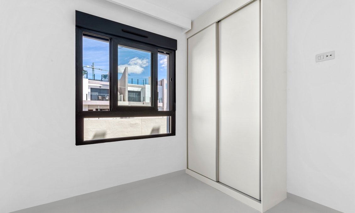 Wiederverkauf - Wohnung -
San Miguel de Salinas - Inland