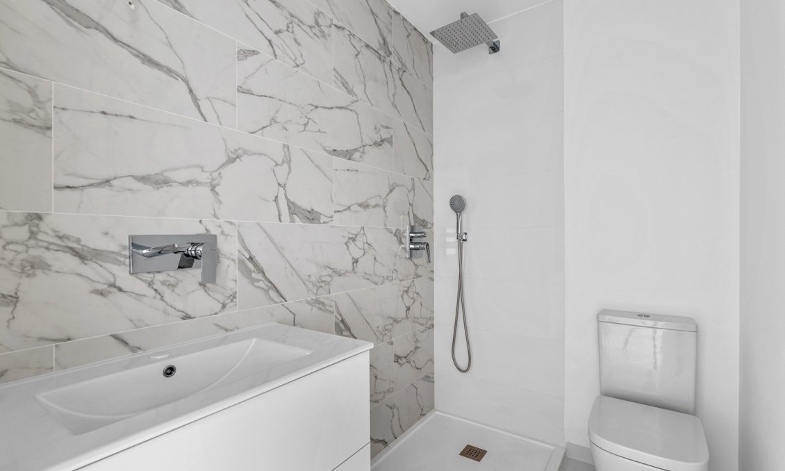 Wiederverkauf - Wohnung -
San Miguel de Salinas - Inland