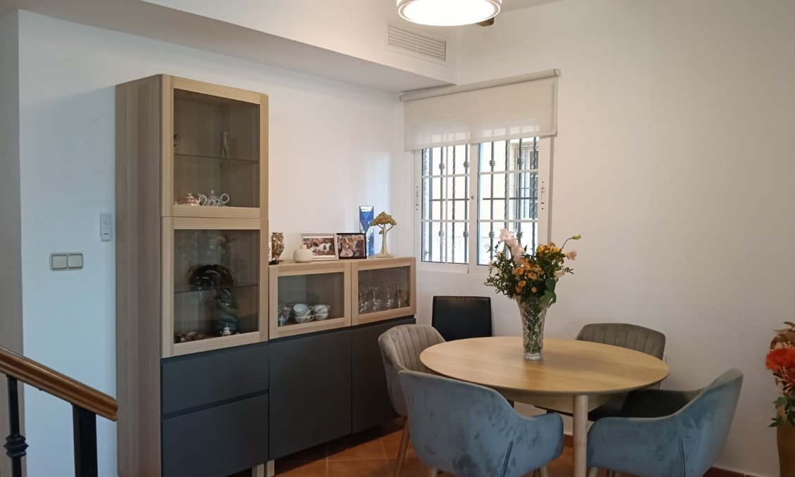 Resale - Villa -
Los Montesinos - Costa Blanca