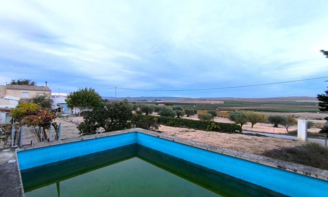 Revente - Villa -
Yecla - Inland