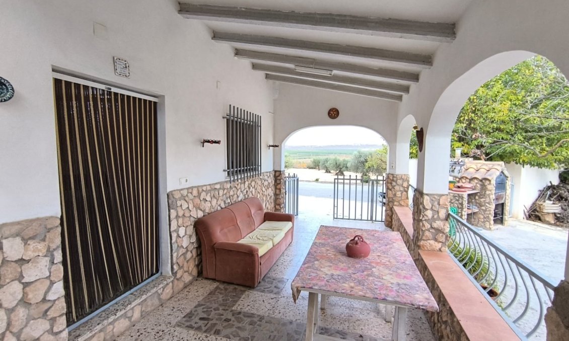 Revente - Villa -
Yecla - Inland