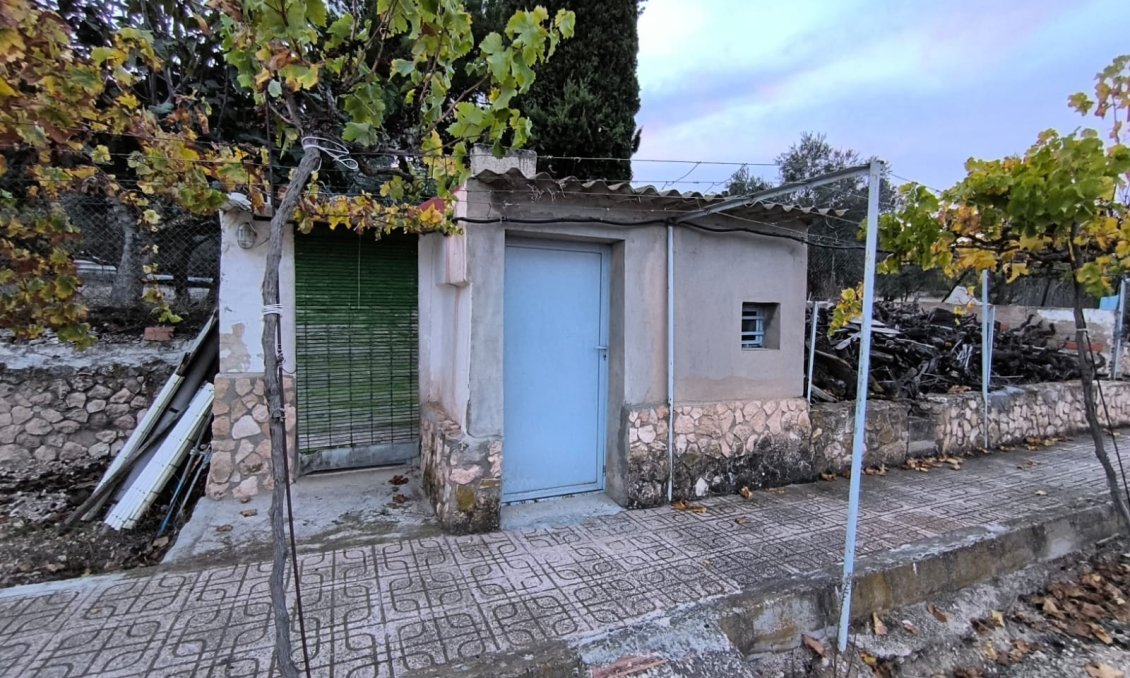 Revente - Villa -
Yecla - Inland