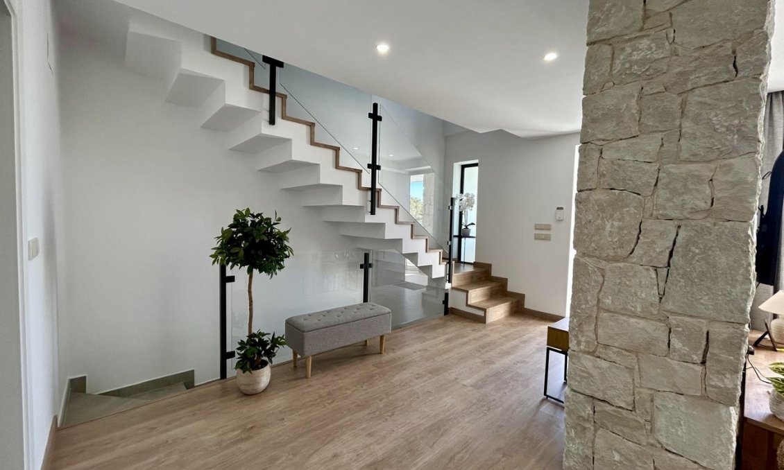 Resale - Town House -
Dolores - Costa Blanca