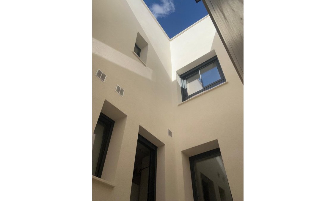 Resale - Town House -
Dolores - Costa Blanca