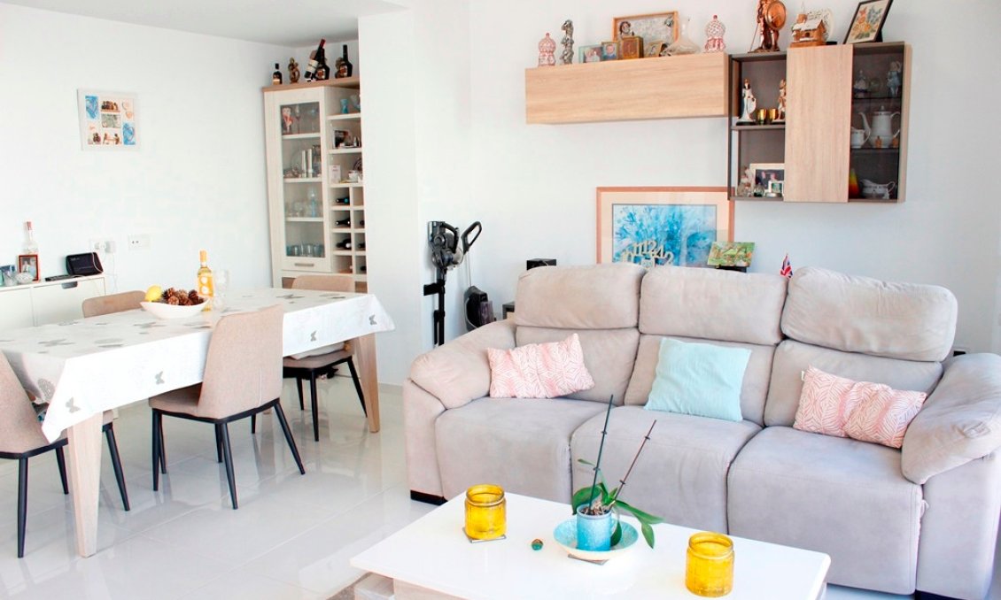 Használt Ingatlanok - Villa -
San Miguel de Salinas - Inland