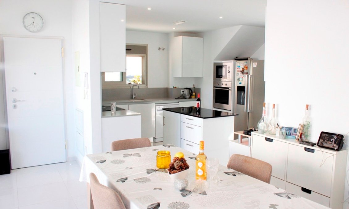 Használt Ingatlanok - Villa -
San Miguel de Salinas - Inland