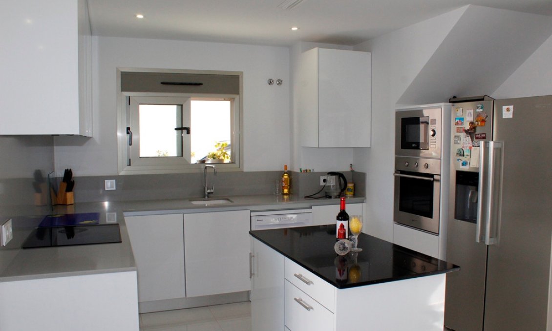 Használt Ingatlanok - Villa -
San Miguel de Salinas - Inland