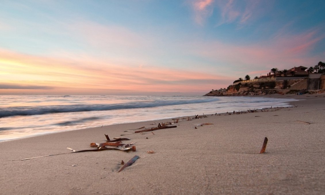 Használt Ingatlanok - Villa -
San Miguel de Salinas - Inland