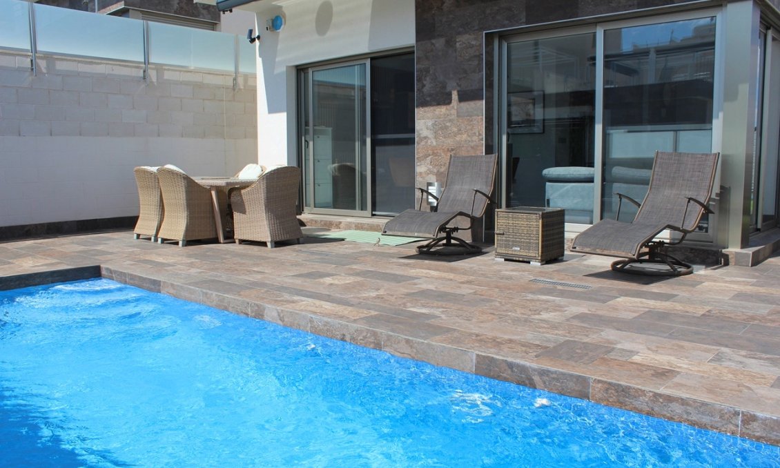 Használt Ingatlanok - Villa -
Orihuela Costa - Costa Blanca