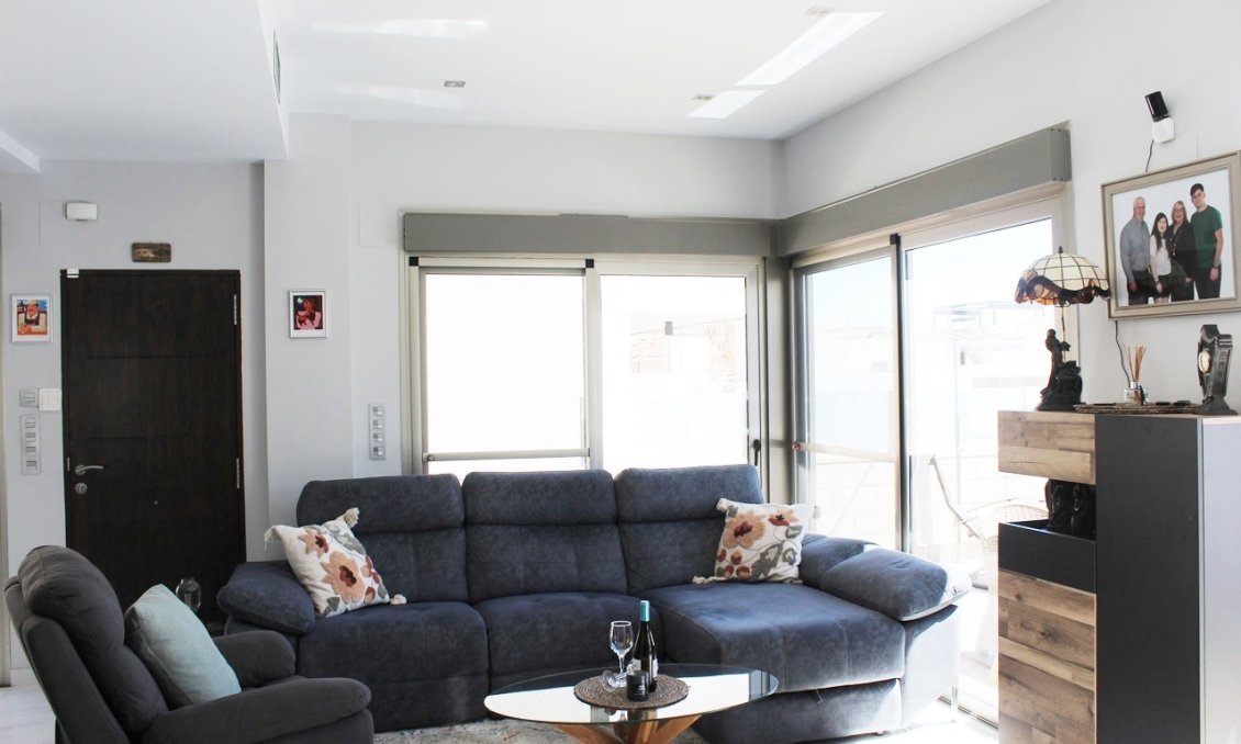 Használt Ingatlanok - Villa -
Orihuela Costa - Costa Blanca